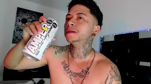 Snapshot of danny_stark chatting on 02-04-25, 02:49 Danny  online show from 02-04-25, 02:49