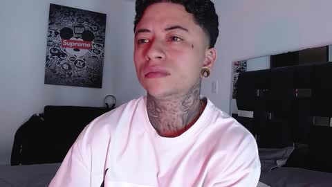 Snapshot of danny_stark chatting on 02-16-25, 06:10 Danny  online show from 02-16-25, 06:10