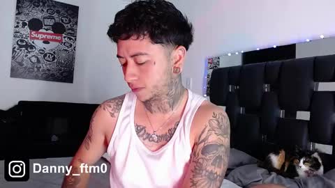 Snapshot of danny_stark chatting on 03-08-25, 01:17 Danny  online show from 03-08-25, 01:17