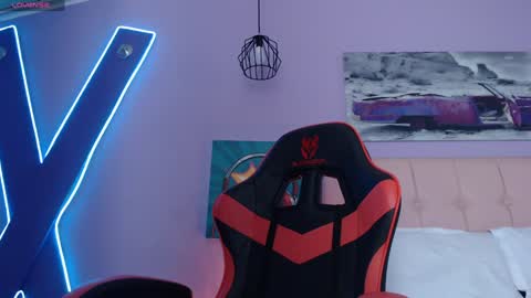 Snapshot of dannya_rhodes_ chatting on 01-18-25, 02:55 Dannya Rhodes online show from 01-18-25, 02:55