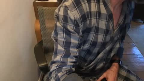 dannybuoy2 online show from 01-25-25, 08:42