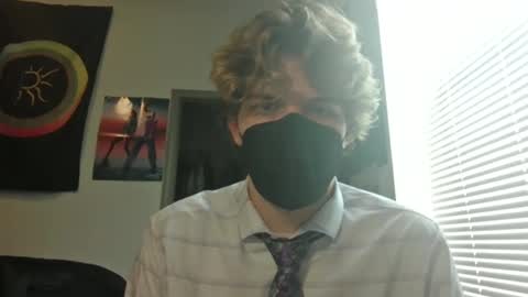 Snapshot of dannybush chatting on 09-09-25, 09:03 dannybush online show from 09-09-25, 09:03