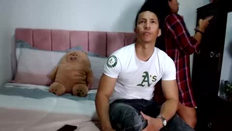 Snapshot of dannyhothot chatting on 02-18-25, 04:48 danny and ruby online show from 02-18-25, 04:48