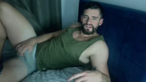 Snapshot of dannyk1990 chatting on 12-05-24, 04:23 Naughtystr8D online show from 12-05-24, 04:23