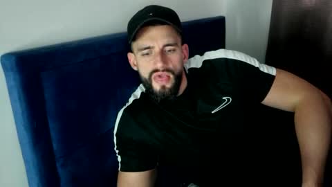 Snapshot of dannyk1990 chatting on 01-06-25, 02:47 Naughtystr8D online show from 01-06-25, 02:47
