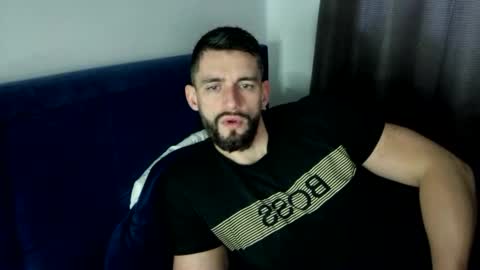 Snapshot of dannyk1990 chatting on 01-22-25, 08:51 Naughtystr8D online show from 01-22-25, 08:51