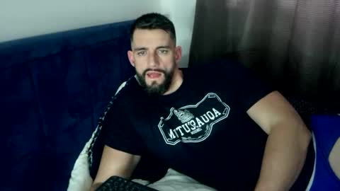 Snapshot of dannyk1990 chatting on 01-28-25, 03:14 Naughtystr8D online show from 01-28-25, 03:14