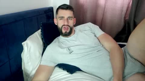 Snapshot of dannyk1990 chatting on 01-31-25, 01:12 Naughtystr8D online show from 01-31-25, 01:12