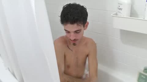 Snapshot of dannynoww chatting on 01-29-25, 02:30 danny online show from 01-29-25, 02:30