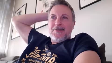 dannythelover65007 online show from 04-07-26, 07:20