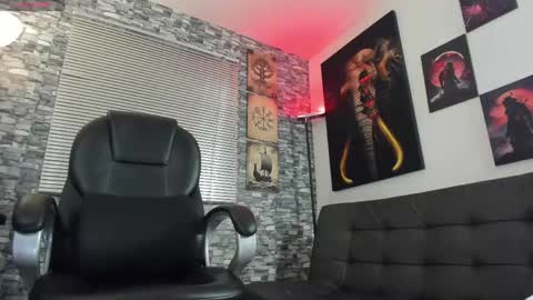 Snapshot of dante_bellini chatting on 05-11-26, 02:45 dante_bellini online show from 05-11-26, 02:45