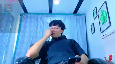 Snapshot of dante_kent chatting on 05-03-26, 02:01 DANTE KENT online show from 05-03-26, 02:01