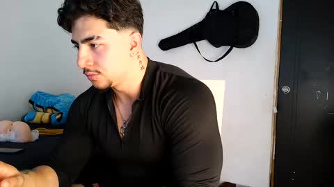 Dante Vicius online show from 11-18-25, 06:34