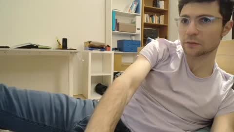 Snapshot of dantheman233 chatting on 02-07-25, 05:18 Daniel online show from 02-07-25, 05:18