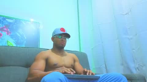 Snapshot of dany_dryy chatting on 06-23-26, 01:58 Dany online show from 06-23-26, 01:58