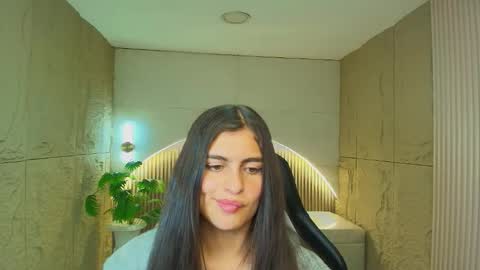 Dany online show from 11-21-25, 01:10