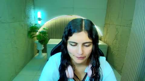 Dany online show from 03-25-26, 01:17