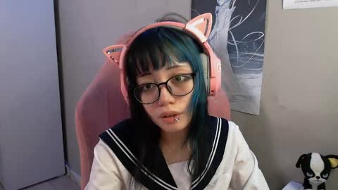 danyelleeyermann online show from 04-15-26, 01:07