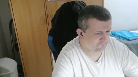 Snapshot of danysanchez1981 chatting on 03-22-26, 09:56 danysanchez1981 online show from 03-22-26, 09:56