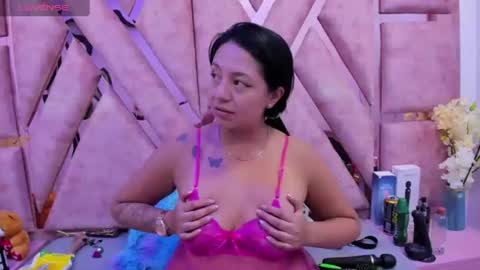 Snapshot of danyswet chatting on 06-14-26, 03:19 DanySwet online show from 06-14-26, 03:19