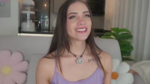 daphne_cooper1 online show from 06-15-26, 11:40