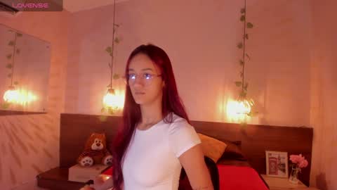 Daphne online show from 01-04-25, 11:33