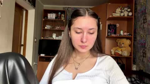 Poly online show from 04-29-26, 10:19