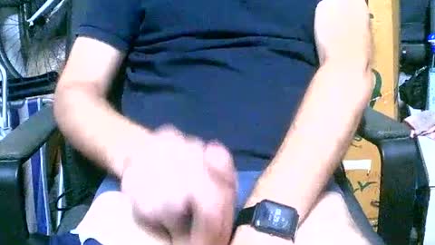 Snapshot of dar12173 chatting on 06-26-26, 06:29 dar12173 online show from 06-26-26, 06:29