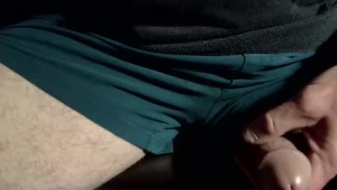 Snapshot of daranow chatting on 11-02-25, 11:34 Daranow online show from 11-02-25, 11:34