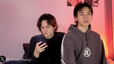 darcy_and_stolas online show from 04-12-26, 01:49