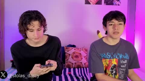 darcy_and_stolas online show from 04-20-26, 09:27