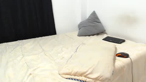 Darekgates online show from 10-25-25, 04:13