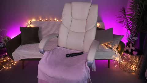 dariadelly online show from 05-26-26, 02:24