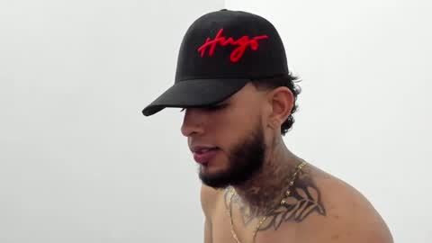 darianfx01 online show from 04-25-26, 06:05