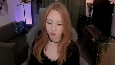 Snapshot of dariatate chatting on 04-29-26, 05:52 Daria Tate online show from 04-29-26, 05:52