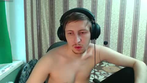 darienlarge online show from 11-08-25, 09:20