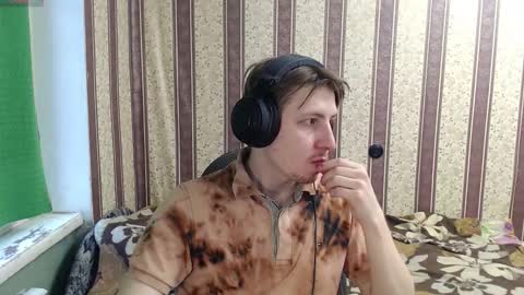 darienlarge online show from 11-26-25, 10:27