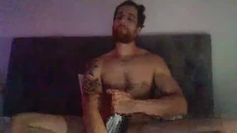 Snapshot of dariensur chatting on 02-19-25, 03:06 Darien online show from 02-19-25, 03:06