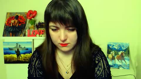 Snapshot of darina_m_ chatting on 02-21-26, 04:46 Darina online show from 02-21-26, 04:46