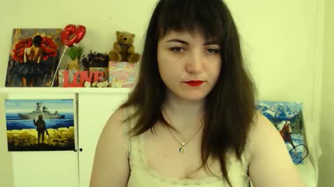 Snapshot of darina_m_ chatting on 02-25-26, 06:56 Darina online show from 02-25-26, 06:56