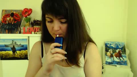 Snapshot of darina_m_ chatting on 03-03-26, 05:46 Darina online show from 03-03-26, 05:46