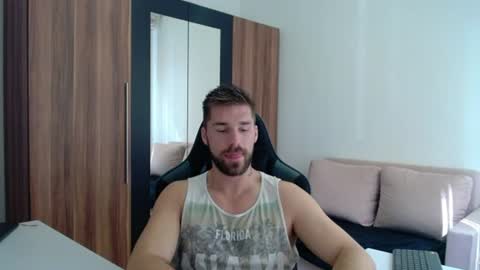 Snapshot of darius_94 chatting on 07-16-26, 07:14 darius_94 online show from 07-16-26, 07:14