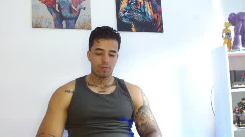 Snapshot of darius_phoenix chatting on 06-03-26, 06:02 Darius Phoenix online show from 06-03-26, 06:02