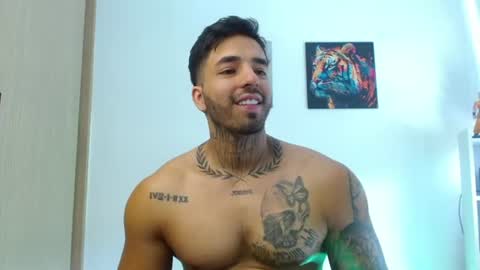 Snapshot of darius_phoenix chatting on 07-02-26, 05:30 Darius Phoenix online show from 07-02-26, 05:30