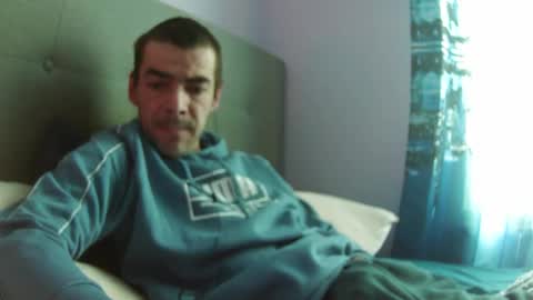 Snapshot of dark377 chatting on 02-14-26, 06:26 dark377 online show from 02-14-26, 06:26