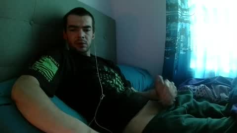 Snapshot of dark377 chatting on 05-16-26, 01:43 dark377 online show from 05-16-26, 01:43