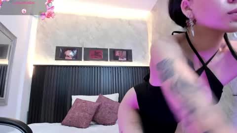 Dark online show from 09-18-25, 11:56