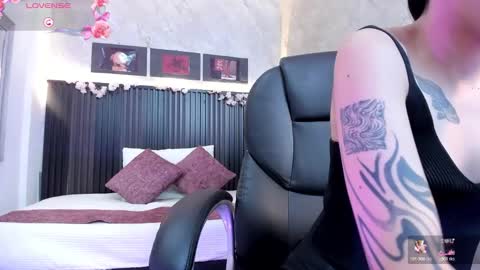 Dark online show from 09-29-25, 11:37