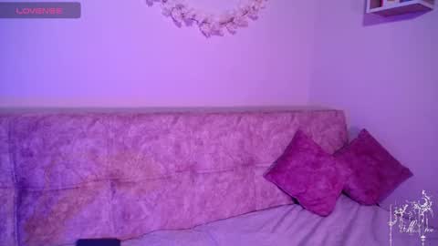 Dark online show from 11-20-25, 06:18