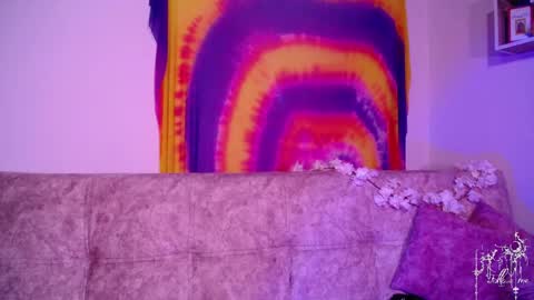 Dark online show from 11-28-25, 02:09